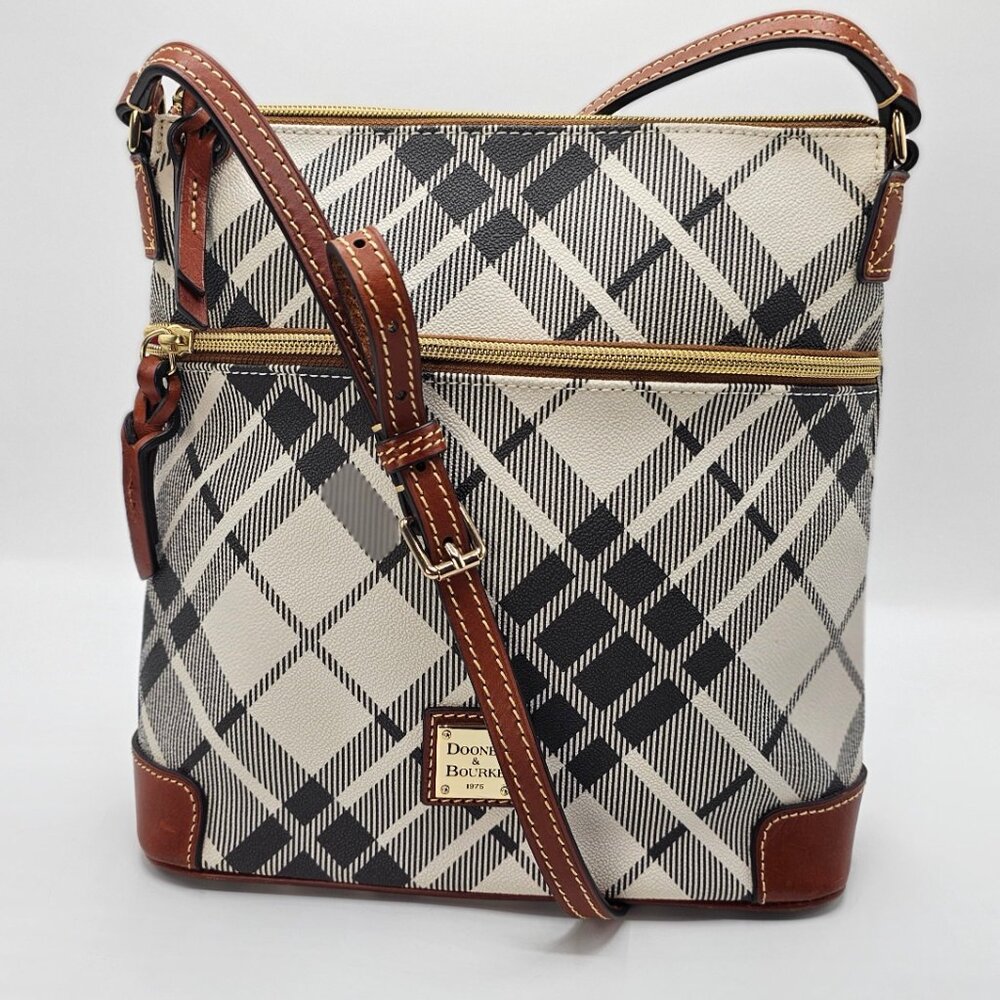 Women's Pebble Grain Crossbody Beige and Gray
